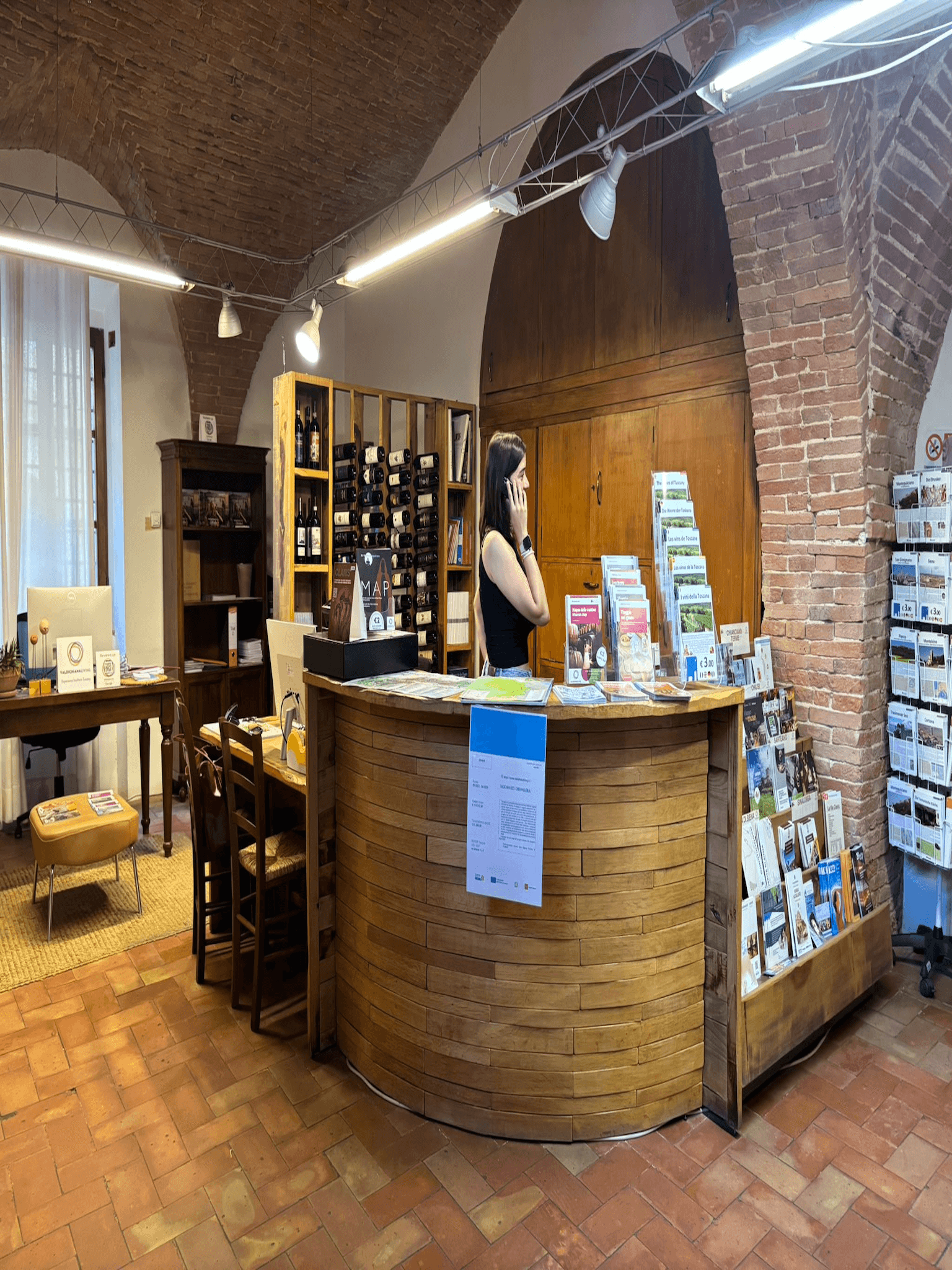 immagine-contributi-2